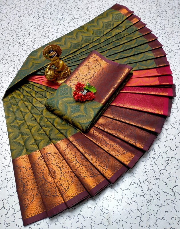 Gifting Sarees