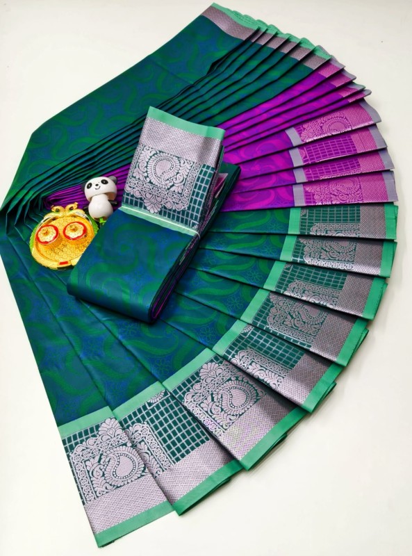 Gifting Sarees