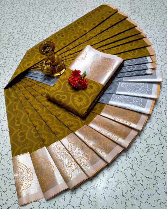Gifting Sarees
